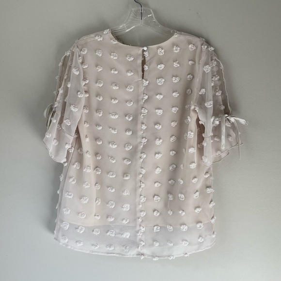 NWOT Swiss polka dot lace up sleeve women’s ladies blouse top size small beige - Picture 9 of 10